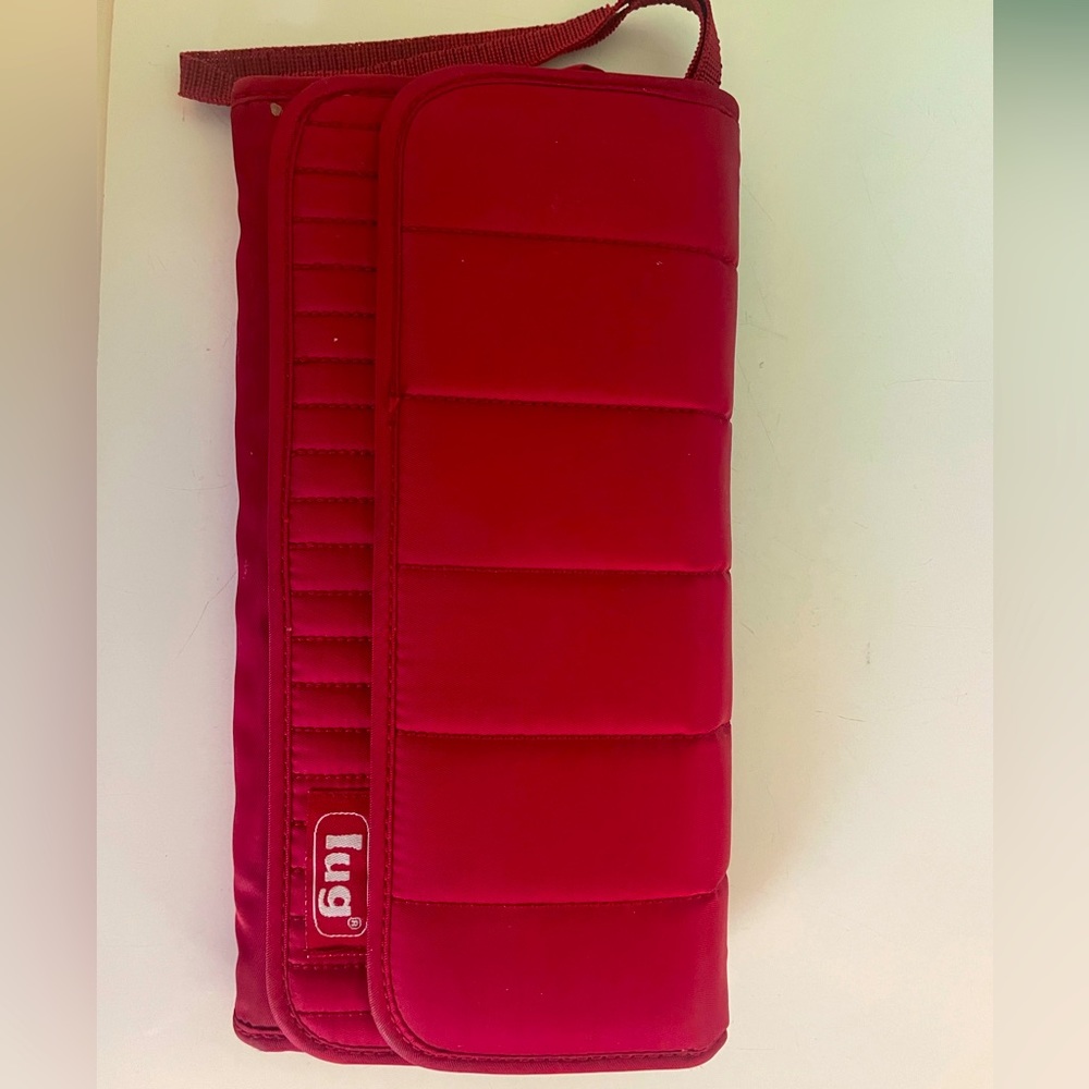 Lug travel wallet